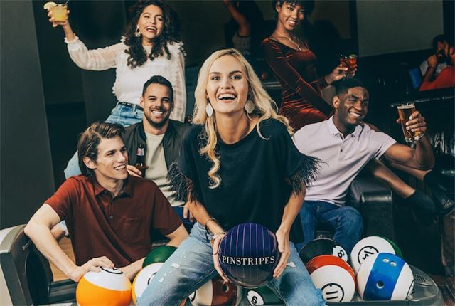 Happy Hour at Pinstripes