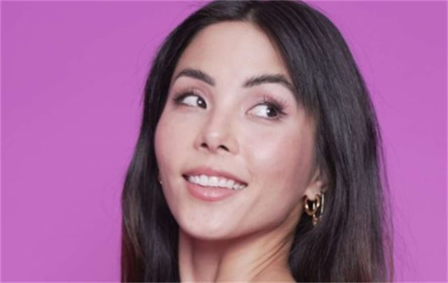 Anna Akana