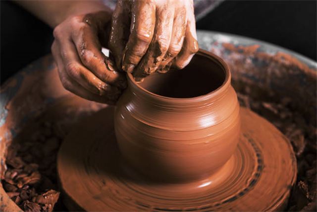 Pottery Class at The Castle Hotel