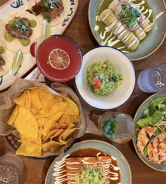 Cinco de Mayo at TodoVos